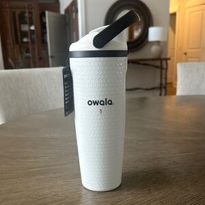 Owala 30 oz FreeSip Sway Golf Travel Tumbler Water Hazard White Special Edition